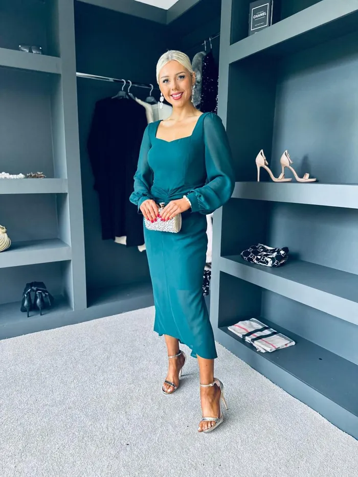 Women Day Dress Canella Lane Mina Sweetheart Neckline Ruched Detail Midi Dress Green