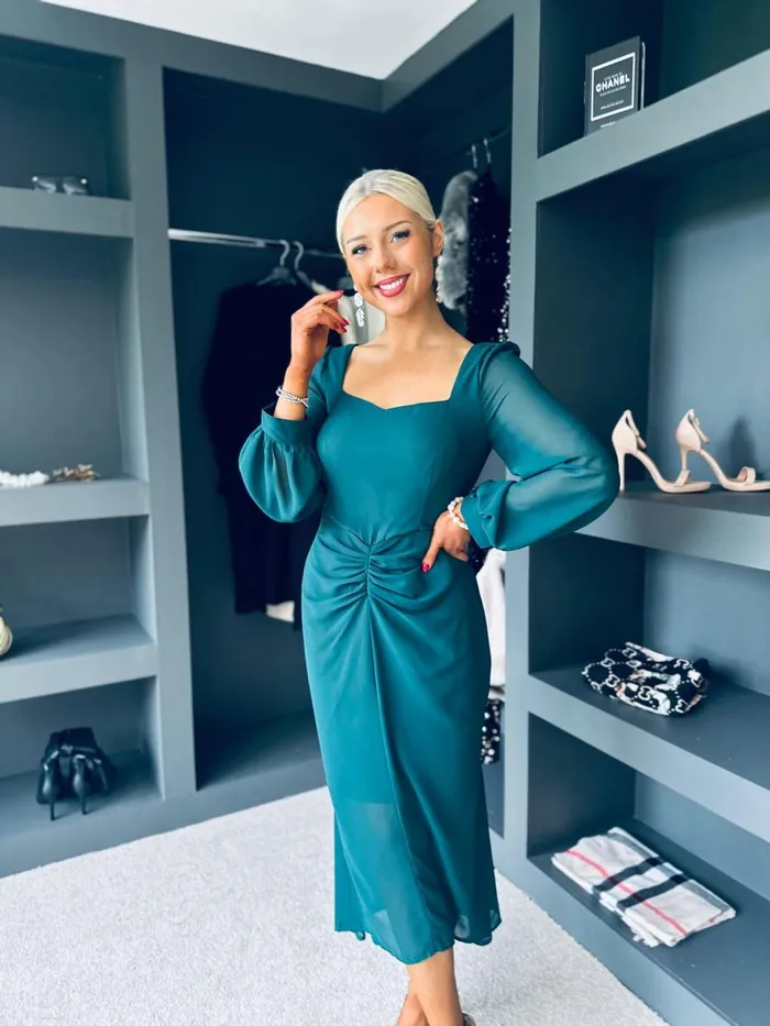 Women Day Dress Canella Lane Mina Sweetheart Neckline Ruched Detail Midi Dress Green