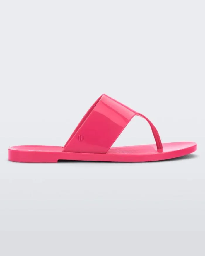 Women Essential Chic Pink Melissa Flip Flops
