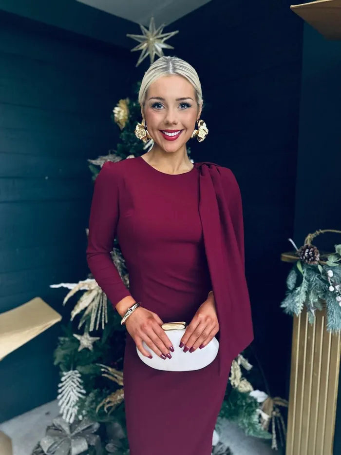 Women Evening Dress Canella Lane Doireann Sash Detail Occasion Dress Burgundy