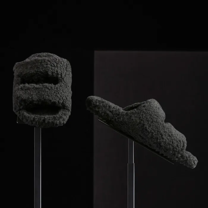 WOMEN James Perse ASPEN COLLECTION Women039s Double Strap Shearling Slide Black