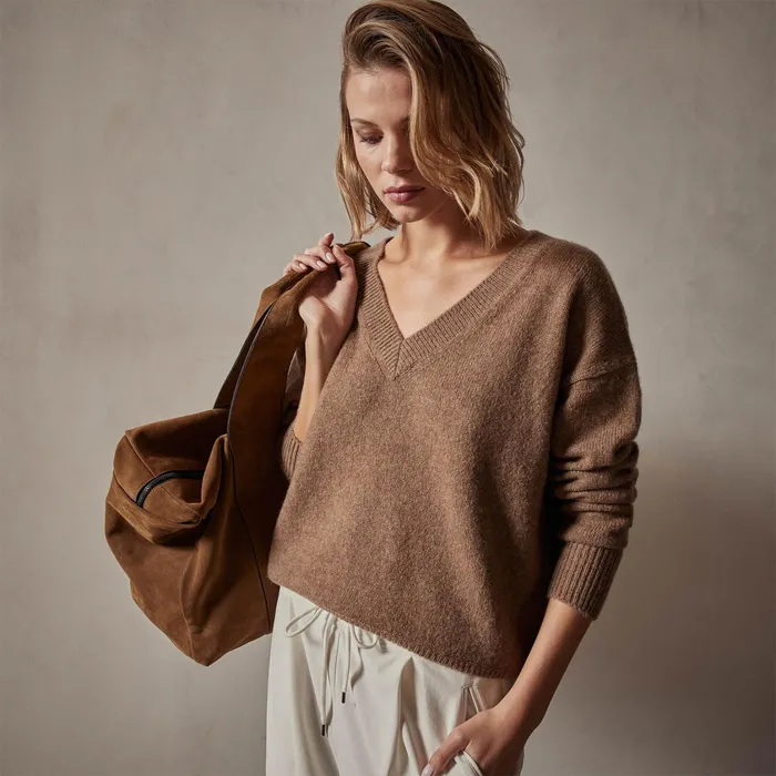 WOMEN James Perse SWEATERS Lightweight Cashmere V Neck Sweater Chestnut