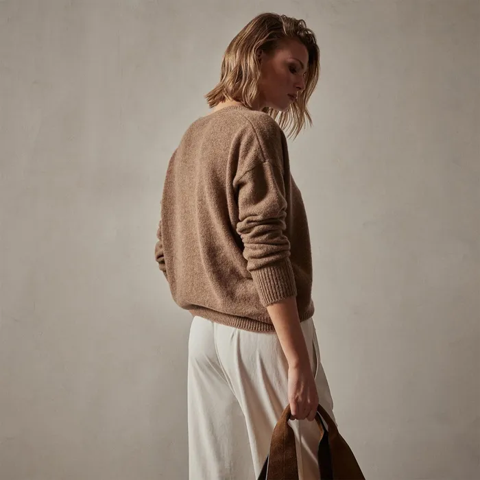 WOMEN James Perse SWEATERS Lightweight Cashmere V Neck Sweater Chestnut