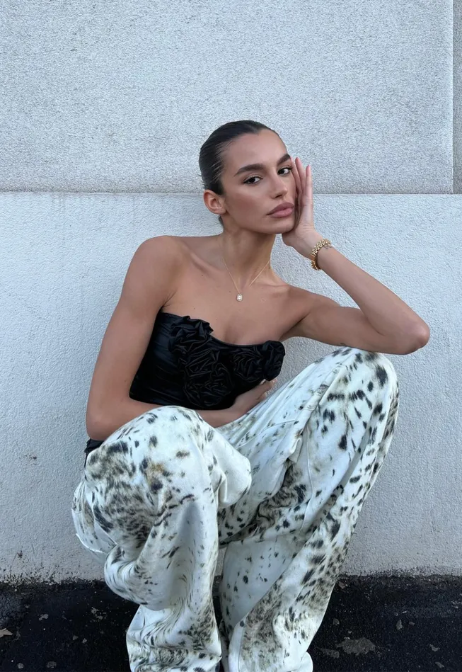 Women Lioness Fashion Pants HORSESHOE JEAN Snow Leopard Women Lioness Fashion Pants HORSESHOE JEAN Snow Leopard