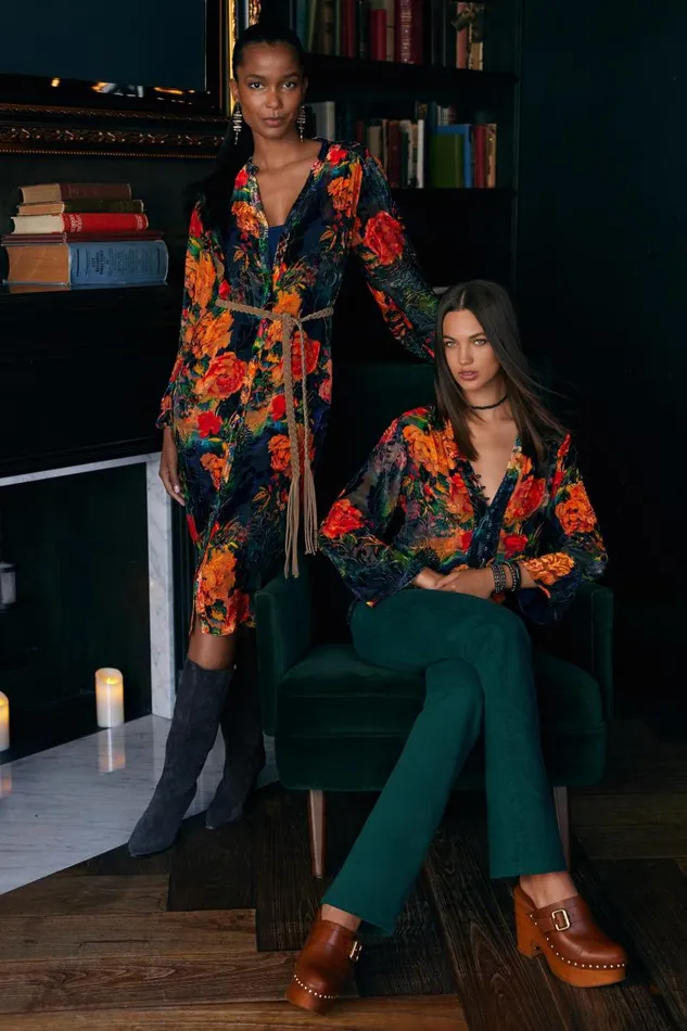 Women Petites Johnny Was BOTINA BURNOUT BLOUSE Catalina Blue Burnout Women Petites Johnny Was BOTINA BURNOUT BLOUSE Catalina Blue Burnout