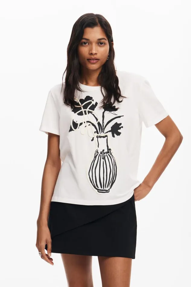 Women Tshirts Desigual Plain Vase Tshirt