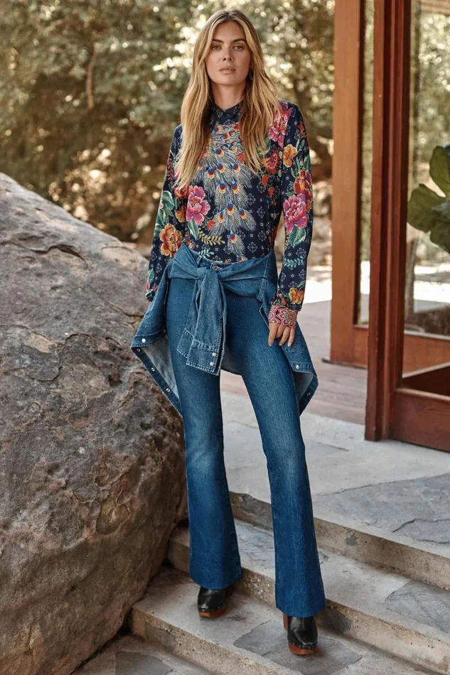 Women Tops Johnny Was THE JANIE FAVORITE PUFF SLEEVE MOCK NECK Darnahta Scarf Print Women Tops Johnny Was THE JANIE FAVORITE PUFF SLEEVE MOCK NECK Darnahta Scarf Print