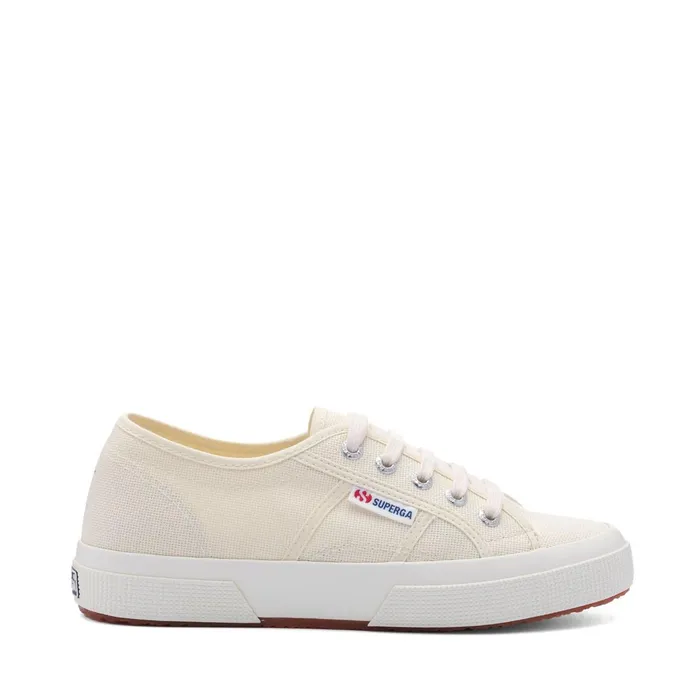 Women Unisex 2750 NEW PLUS Sneaker BEIGE NATURALFAVORIO Superga Low Cut
